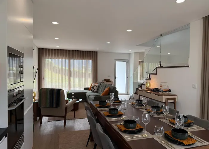 Vivenda Vale Verde, Luxury Retreat With Stunning Valley Views 富尔纳斯