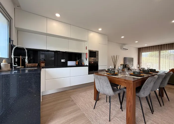 Vivenda Vale Verde, Luxury Retreat With Stunning Valley Views * 富尔纳斯