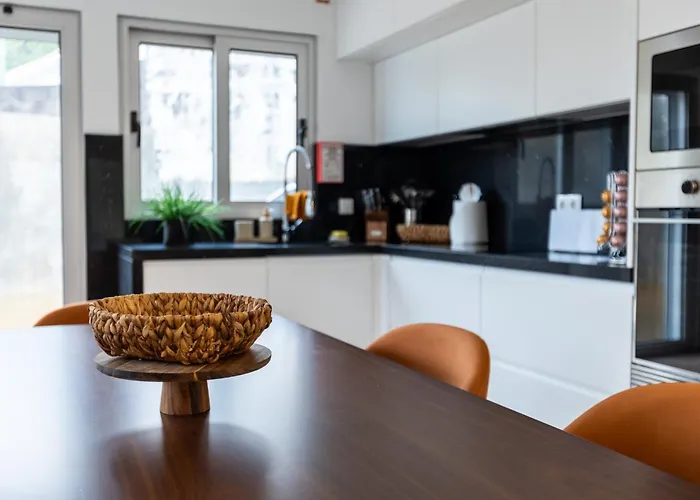 Vivenda Vale Verde, Luxury Retreat With Stunning Valley Views