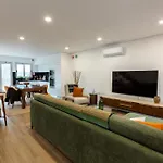 Vivenda Vale Verde, Luxury Retreat With Stunning Valley Views Furnas (Azores)