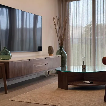 Vila Vivenda Vale Verde, Luxury Retreat With Stunning Valley Views *