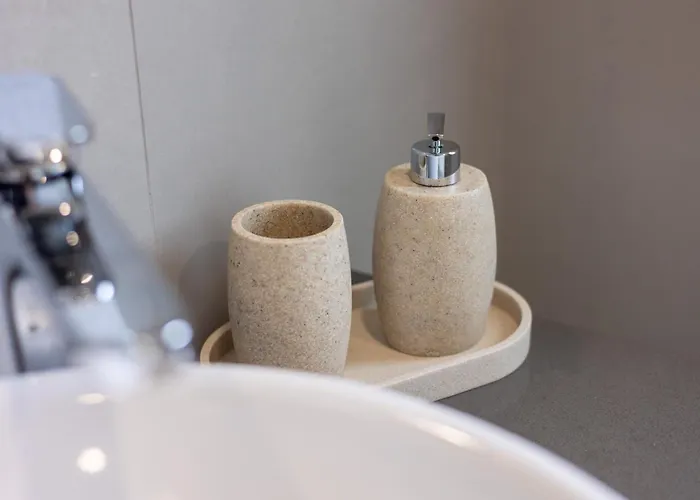 Villa Vivenda Vale Verde, Luxury Retreat With Stunning Valley Views *