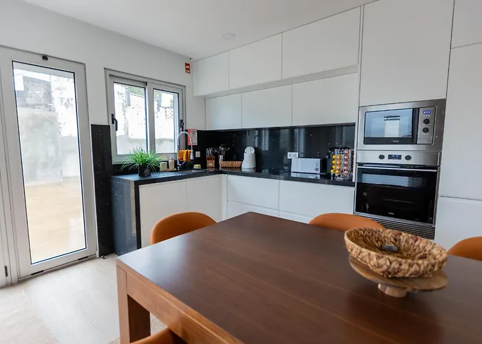 Vivenda Vale Verde, Luxury Retreat With Stunning Valley Views Furnas (Azores)