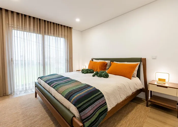 Vila Vivenda Vale Verde, Luxury Retreat With Stunning Valley Views *